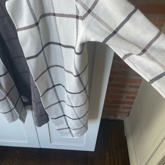 Ann Taylor Sweater - Picture 2 of 4